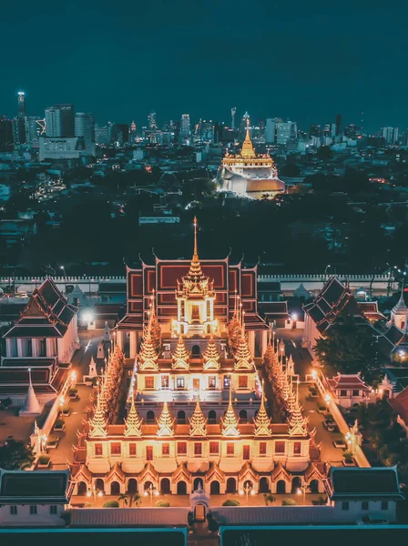 Αεροφωτογραφία του ναού Loha Prasat στην παλιά πόλη της Μπανγκόκ στην Ταϊλάνδη — Φωτογραφία Αρχείου