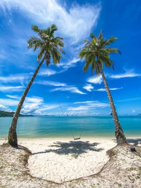 Laem 'in Koh Yao Yai' de cenneti vardı. Phuket ve Krabi Tayland arasında bir ada.