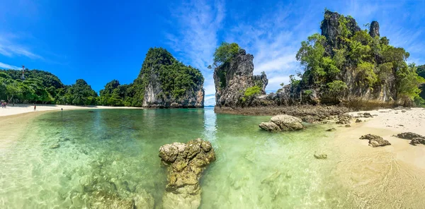 Playa del paraíso de Koh Hong, isla en el mar de Andamán entre Phuket y Krabi Tailandia — Foto de Stock