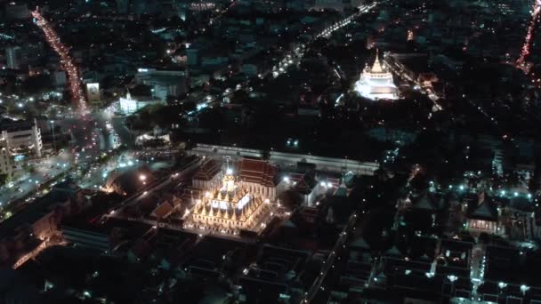 Veduta aerea del tempio Loha Prasat a Bangkok centro storico in Thailandia — Video Stock