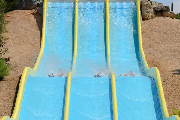 People Ride Water Slides Water Park — Stock Photo, Image