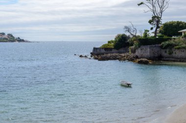 su tekne, sahilden görüntüleme