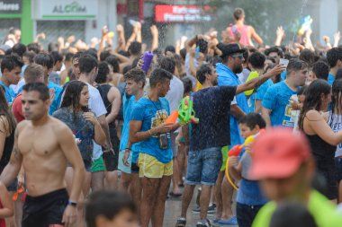 Villagarcia de Arousa, Galiçya, İspanya - 16 Ağustos 2018: yıllık geleneksel su Festivali.
