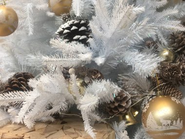 Noel süslemeleri Noel ağacı üzerinde Kapat