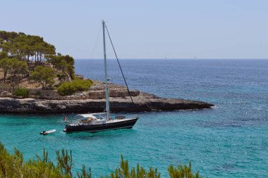 güzel bir mavi lagün yelkenli yat