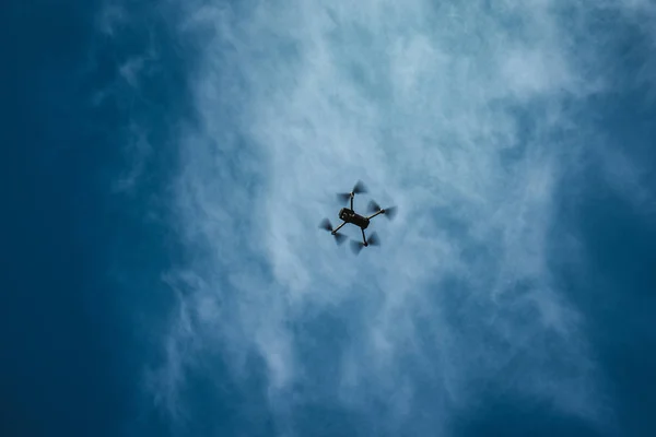 Drone Hoog Vliegen Omhoog Hemel — Stockfoto