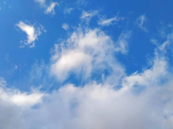 雲と空の背景。雲のある空 — ストック写真