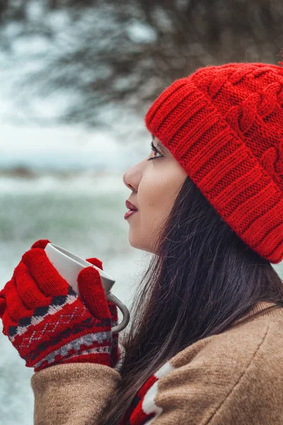People, season and christmas concept - happy teenage girl or you — 스톡 사진