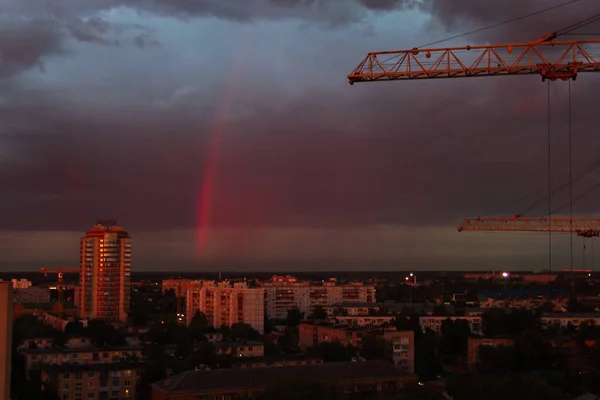 Şehirde gökkuşağı