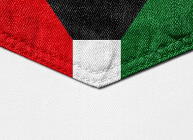 Kuveyt bayrağı kopya alanı metin veya görüntüleri ve beyaz arka plan ile kumaş