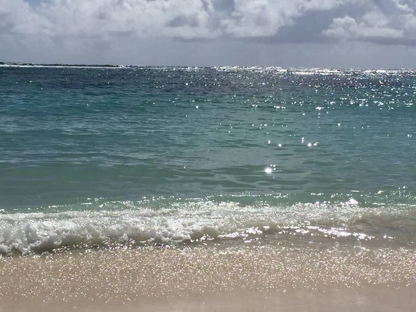 Dalgalar, mauritius sands