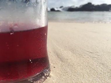 Deniz kenarında içecekler, Mauritius, palmar Plajı, Mart sonu 2019