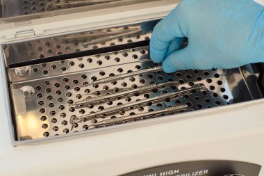 Mini yüksek sıcaklık sterelizer. Tıbbi ekipman sağlık.