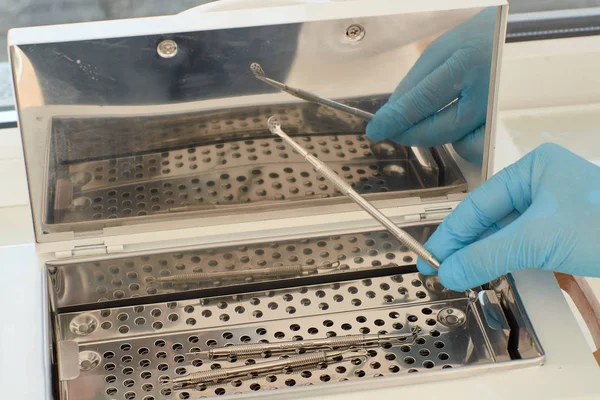 Mini yüksek sıcaklık sterelizer. Tıbbi ekipman sağlık.