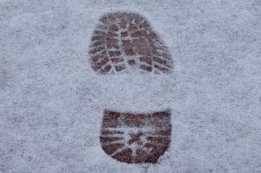 karda ayak izleri. Kavram. yakın çekim