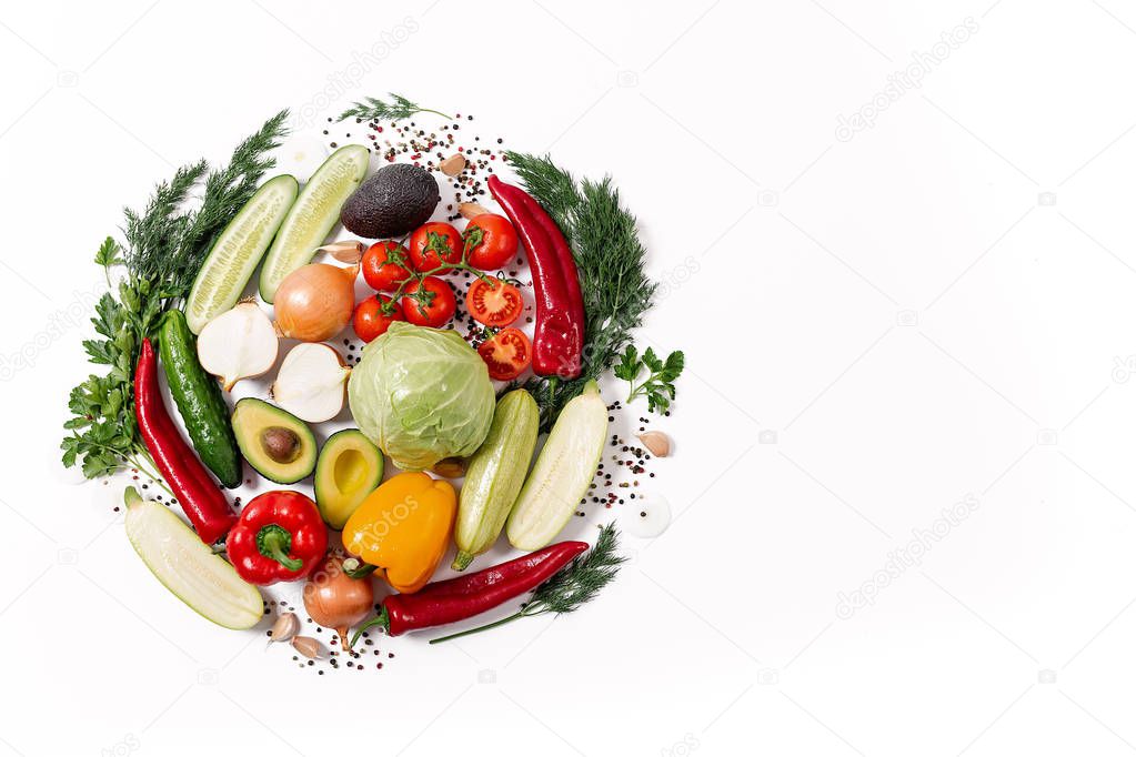 Round shape by various vegetables and fruits