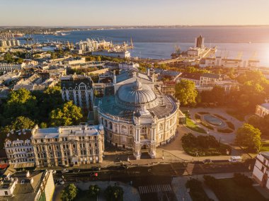 Odessa Opera ve Bale Tiyatrosu Ukrayna gezi. hava fotoğrafçılığı. Üstten görünüm