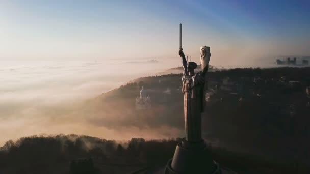 2018 Kiev Ucrânia Monumento Pátria Imagens Vídeo Drone Aéreo Enorme — Vídeo de Stock