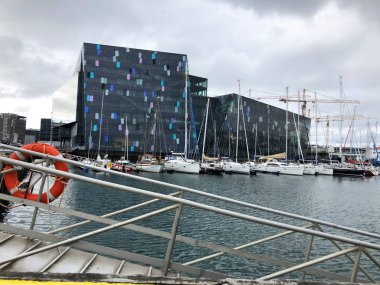 Şehrin modern mimarisi