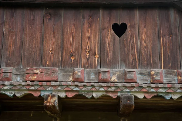 wood material, Wood, wooden, rural scene, ruined, Rustic, village, countryside, Country, wooden house, Ornament, folklore, folk, heart, heart shape, wood pile, old buildings, old, Barn, weathered, agricultural building, abandoned, farm, house, nature