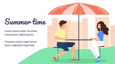 Şemsiyeile Masa'da Kafede Oturanlar.