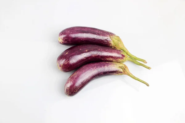 Lila Aubergine Isolerade Vit Bakgrund — Stockfoto