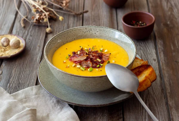 Soupe Crème Fromage Avec Bacon Pistaches Une Saine Alimentation Recette — Photo