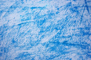 Mavi çizikler ile beyaz arka plan.