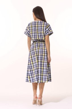 Executive Genç Hintli iş kadını yaz elbise