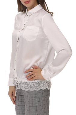 Beyaz fromal ile dantel bluz modeli kız öğrenci genç kadınla yakın çekim fotoğraf üzerinde beyaz izole