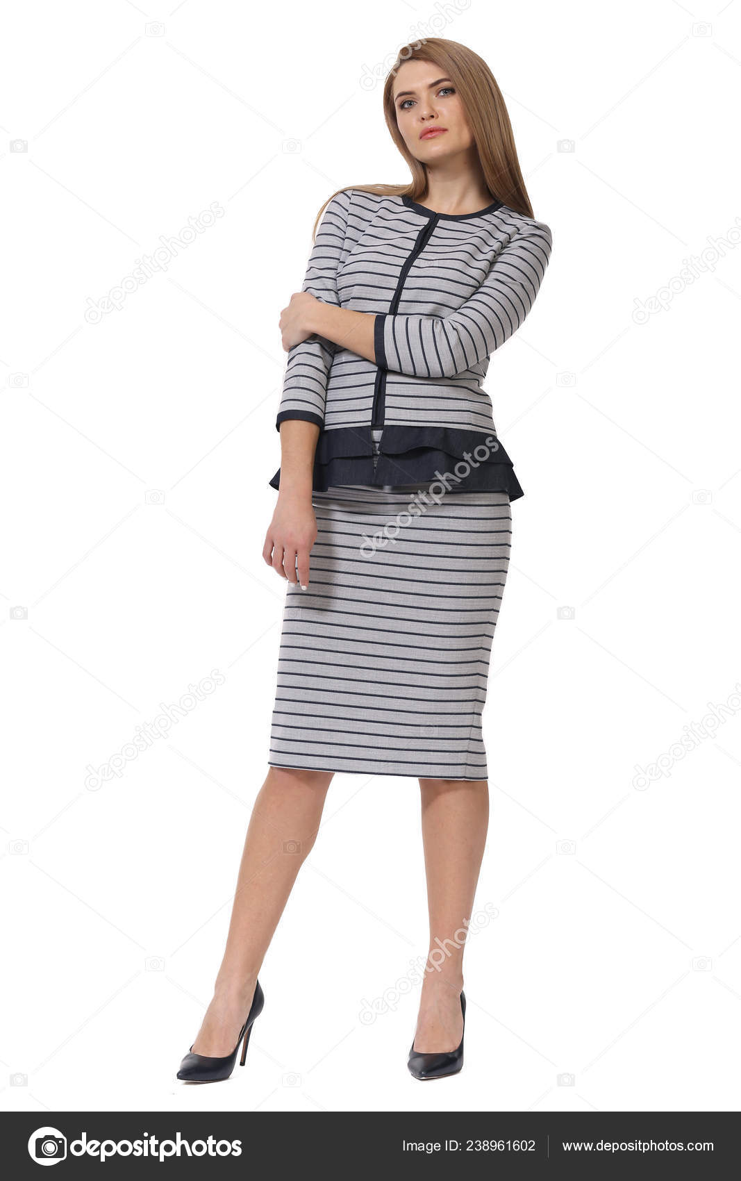 Loira Executiva Mulher Negócios Posando Estilo Marinho Formal Faixa Saia —  Foto © Ulianna #238961602, image size:1067x1700