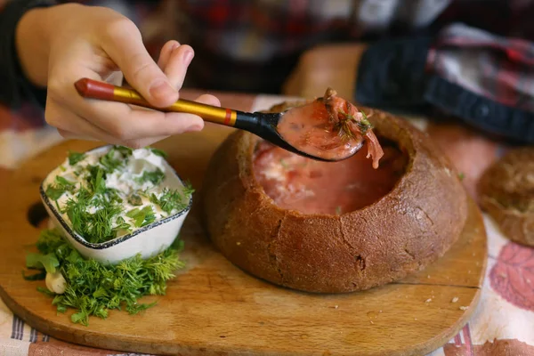 Traditionelle Russische Küche Borschtsch Rote Bete Suppe Mit Sauerrahm Und — Stockfoto