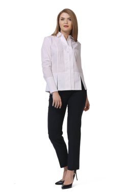 sarışın kadın çift uzun kollu poz bluz ve kot yüksek topuklu stiletto Ayakkabı tam vücut uzunluğu üzerinde beyaz izole yazdırma