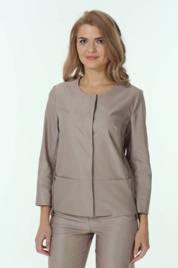 beyaz bej Ofis Genç iş kadın yönetici poz