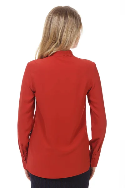 Rubia de negocios mujer en formal rojo oficial de manga larga blusa —  Fotos de Stock