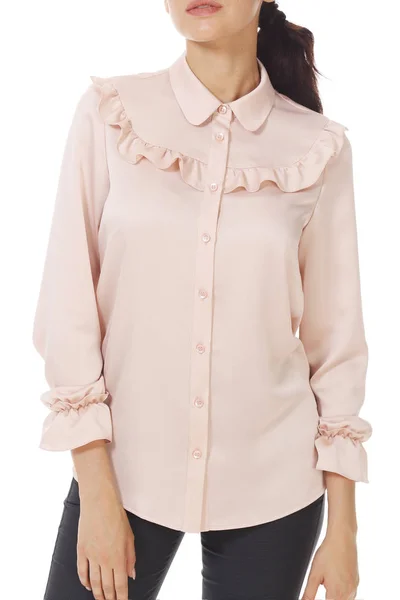 Zakenvrouw in formele lange mouw roze blouse met ruches — Stockfoto