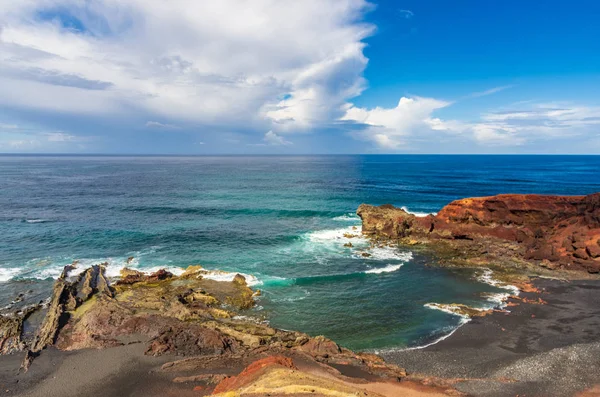 Lanzarote volkanik kıyıları — Stok fotoğraf