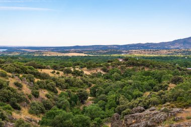 Miraflores de la Sierra kırsalında