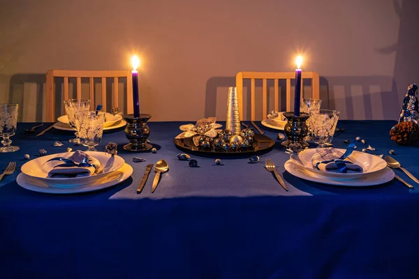 Синій різдвяний стіл Налаштування — стокове фото