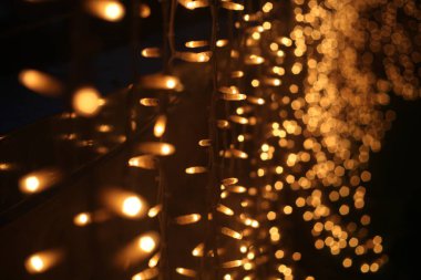 Bulanık ışıklar. Bokeh defokus ışıkları ile soyut arka plan