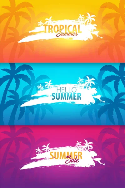 夏季热带背景设置与棕榈和日落。夏季标语牌海报传单邀请卡。夏季时间。向量 — 图库矢量图片