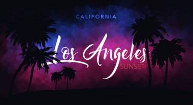 Los Angeles. Yaz tropikal ve arka plan avuç içi, gökyüzü günbatımı. Yaz saati.