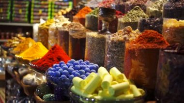 Dubai baharat Çarşısı pazarı gece, Bae.