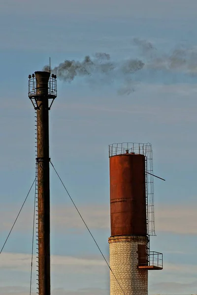 Industriële Pijp Bakstenen Toren — Stockfoto