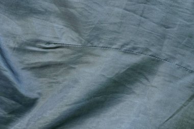 buruşuk bir parça giyim gri kumaş dokusu