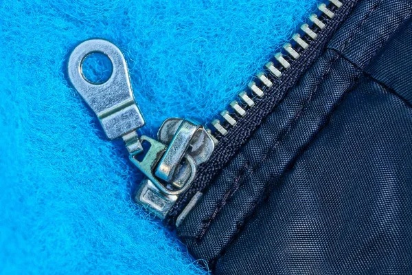 Parte Pano Preto Com Zíper Metal Cinza Tecido Azul — Fotografia de Stock