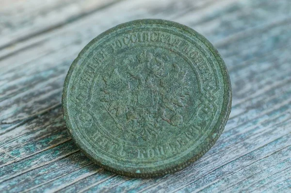 Jeden Velký Staré Zelené Měděná Mince Orlem — Stock fotografie