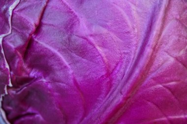 bir yaprak taze lahana üzerinden doğal sebze leylak doku