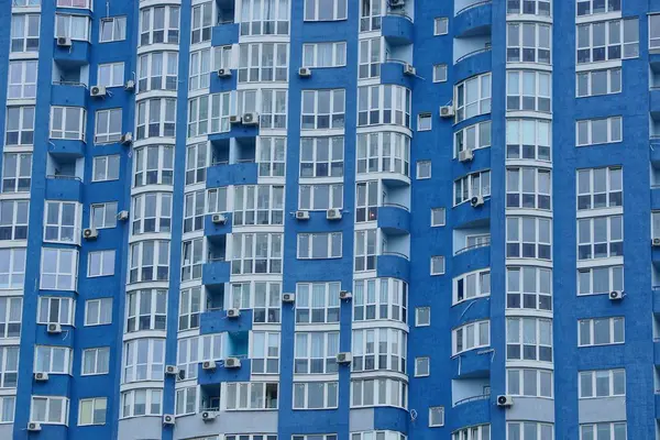 Textura Muchas Ventanas Pared Edificio Alto — Foto de Stock