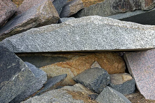 Великі Блоки Каменю Купі Вулиці — стокове фото